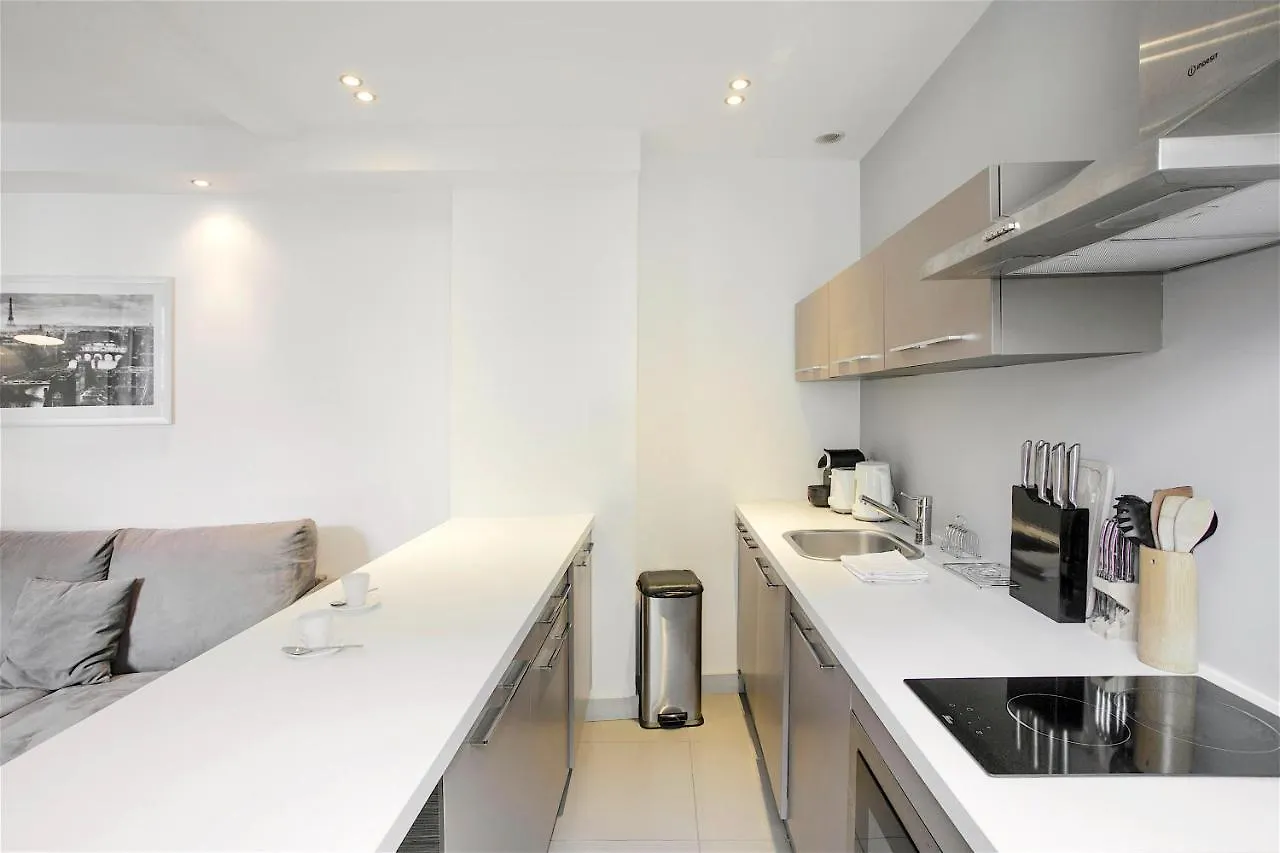 Habitat Parisien - Opera Galeries Lafayette Apartment *