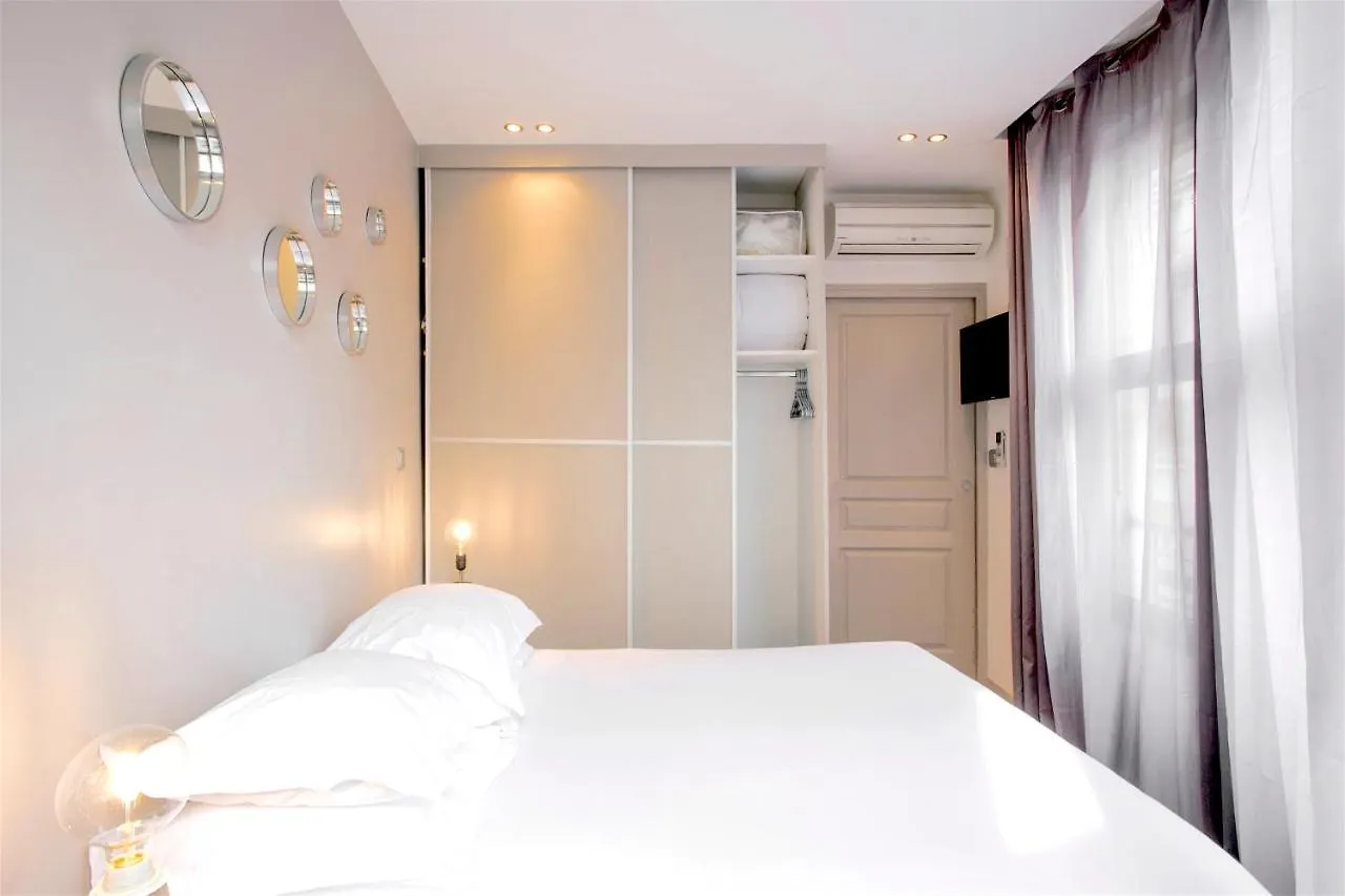 Habitat Parisien - Opera Galeries Lafayette 파리